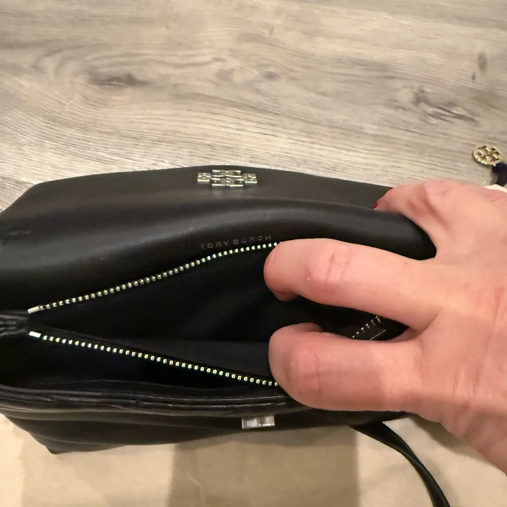 Tory Burch Black Quilted Leather Clutch - Picture 8 of 13